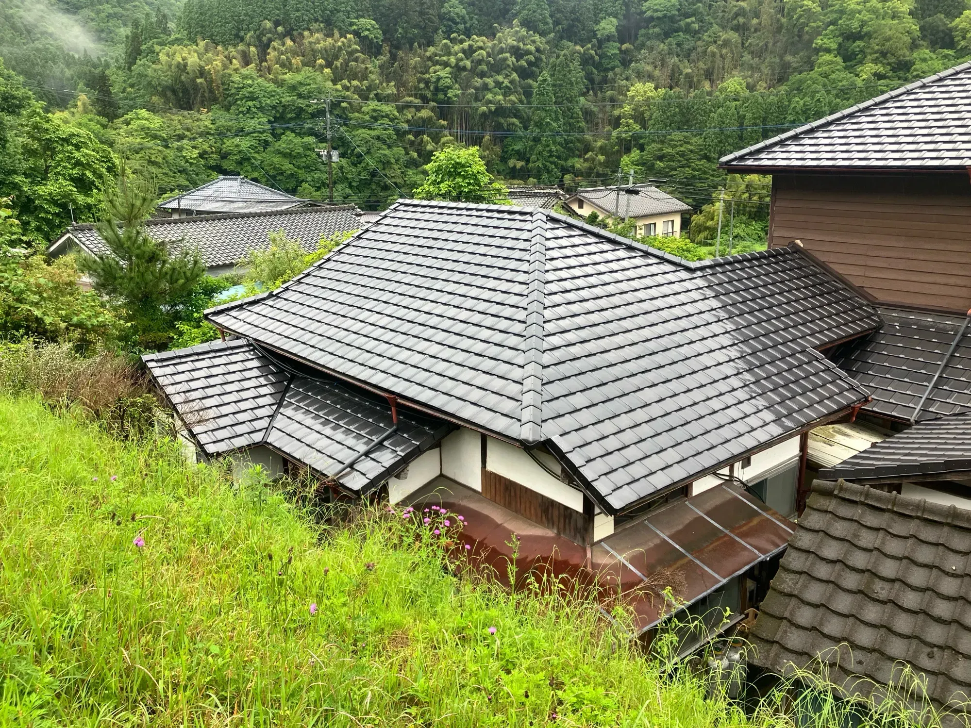 豊後大野市　M様邸　屋根葺き替え　瓦/破風板取り換え/漆喰工事